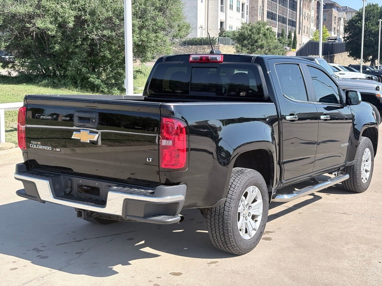 Used 2018 Chevrolet Colorado LT w/ Luxury Package, Chrome RWD image 4
