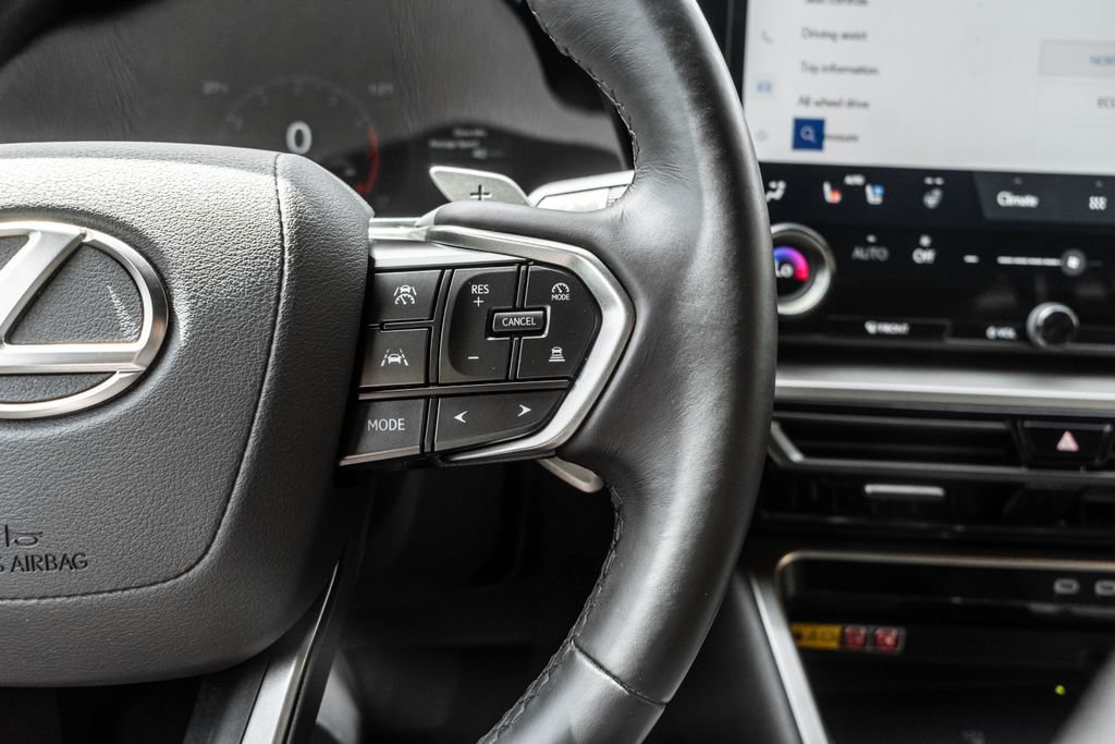 Used 2024 Lexus TX 350 AWD image 23