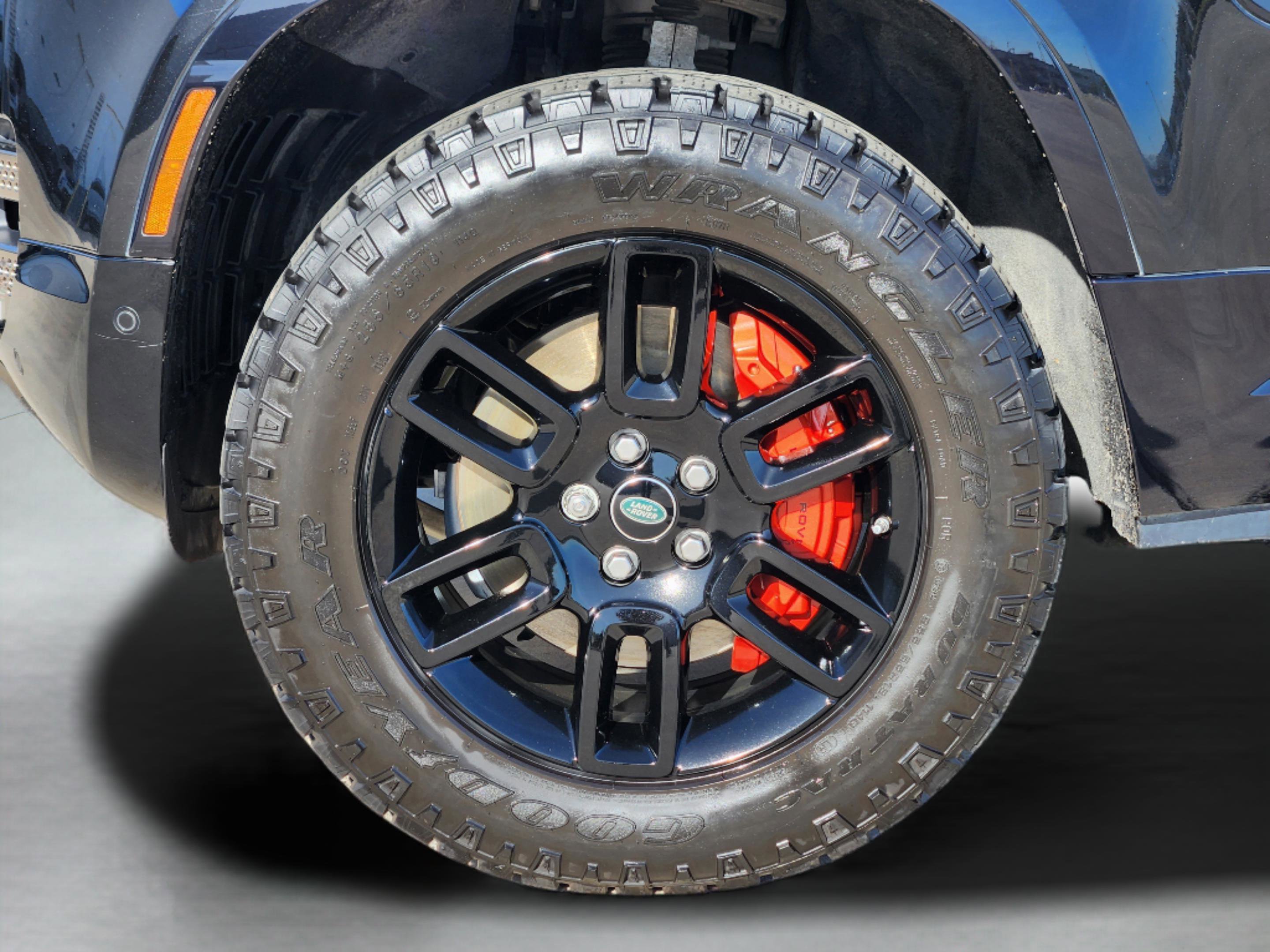 Used 2020 Land Rover Defender 110 X image 9