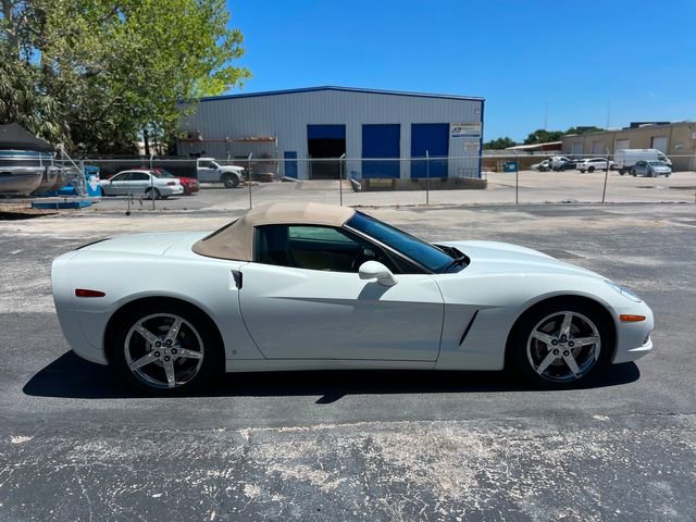 Used 2006 Chevrolet Corvette Convertible w/ Preferred Equipment Group image 93