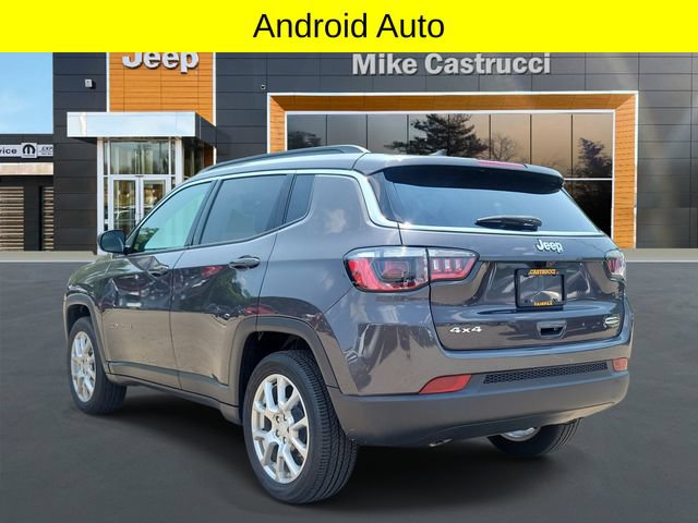 Certified 2024 Jeep Compass Latitude AWD/4WD image 6