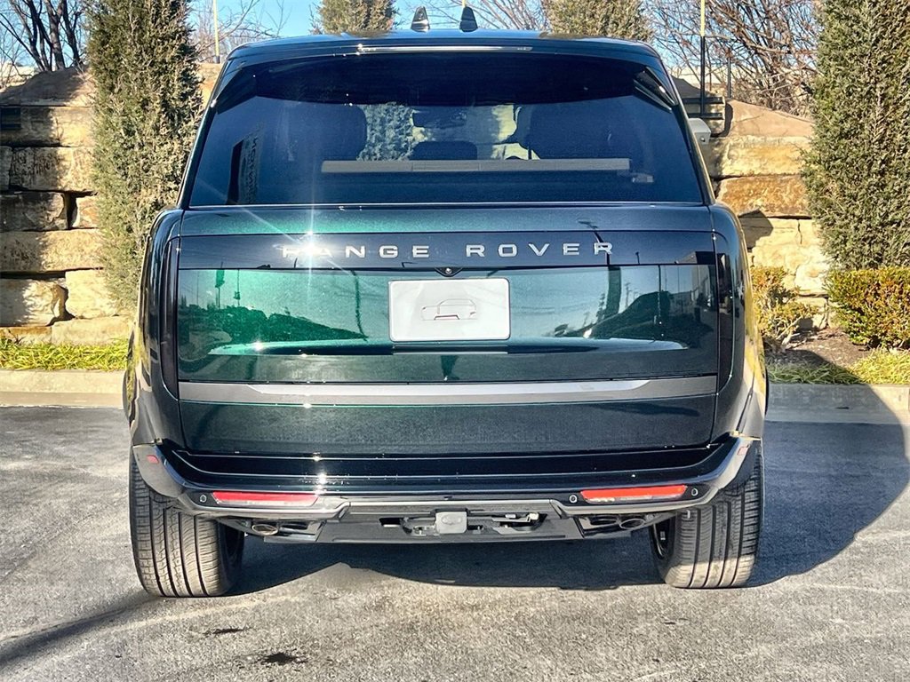 New 2026 Land Rover Range Rover SE image 4