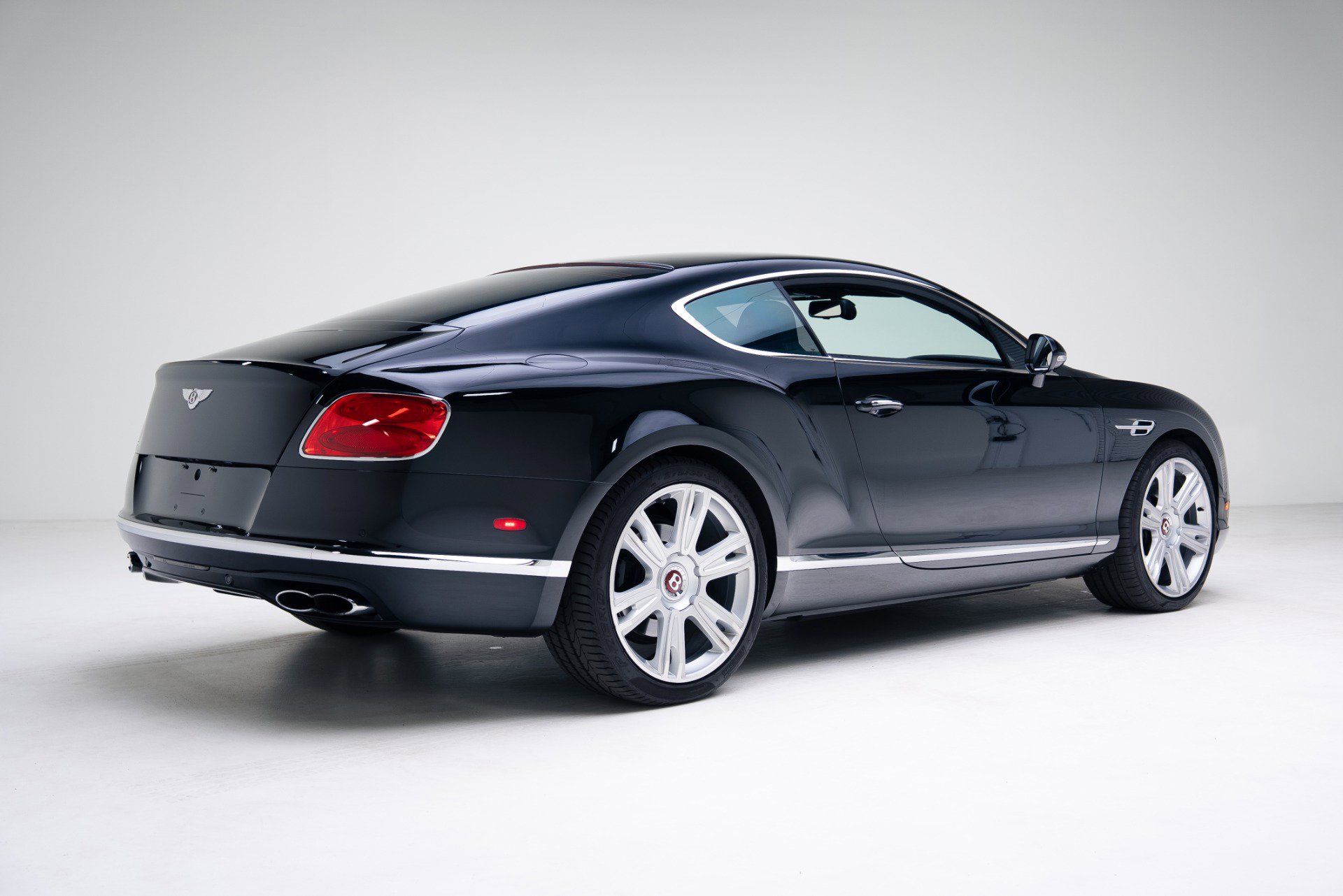 Used 2017 Bentley Continental GT image 25