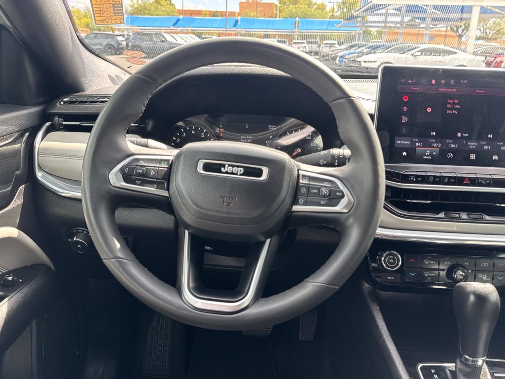 Used 2024 Jeep Compass Limited AWD/4WD image 19
