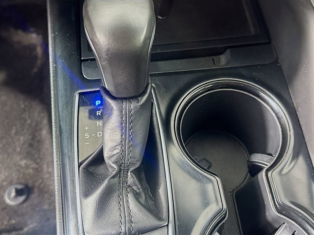 Used 2019 Toyota Camry SE image 20