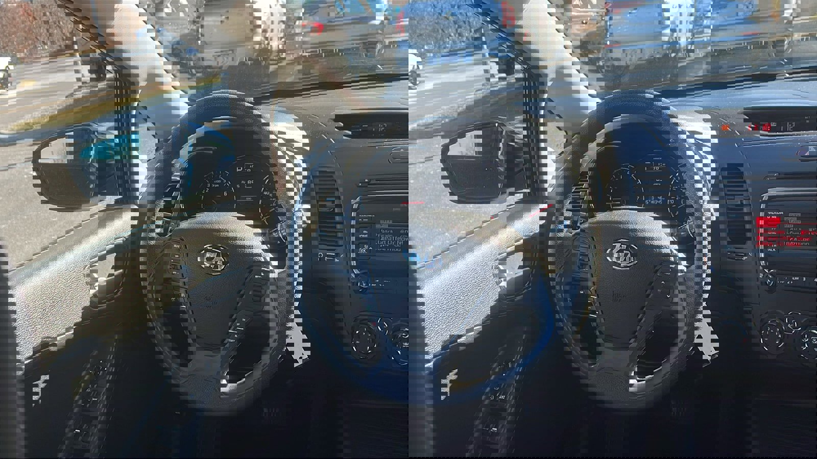 Used 2017 Kia Forte LX image 20