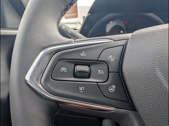 New 2026 Chevrolet Trax LT w/ LT Convenience Package FWD image 16