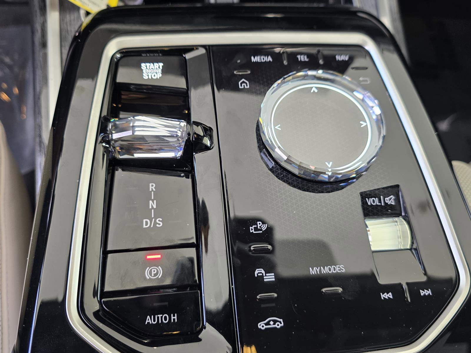 New 2025 BMW 760i xDrive image 21