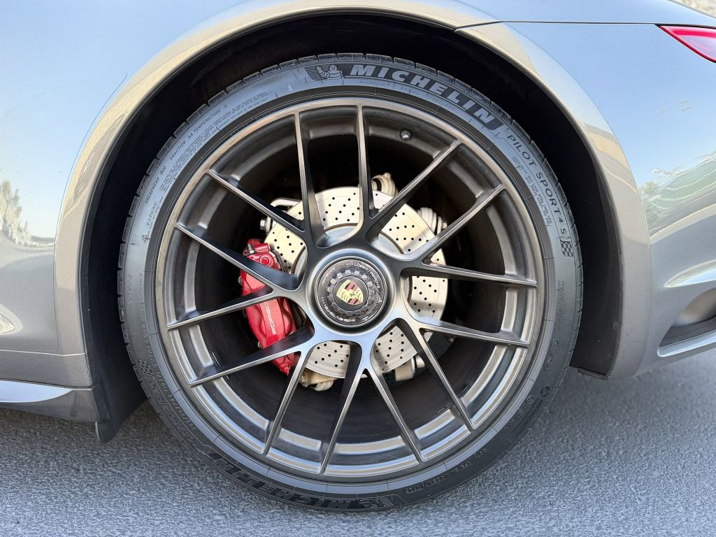 Used 2019 Porsche 911 Targa 4S AWD/4WD image 31