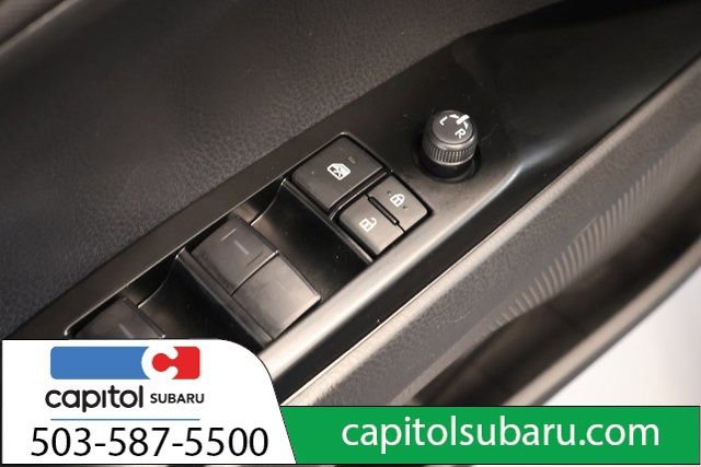 Used 2025 Toyota Camry LE image 15