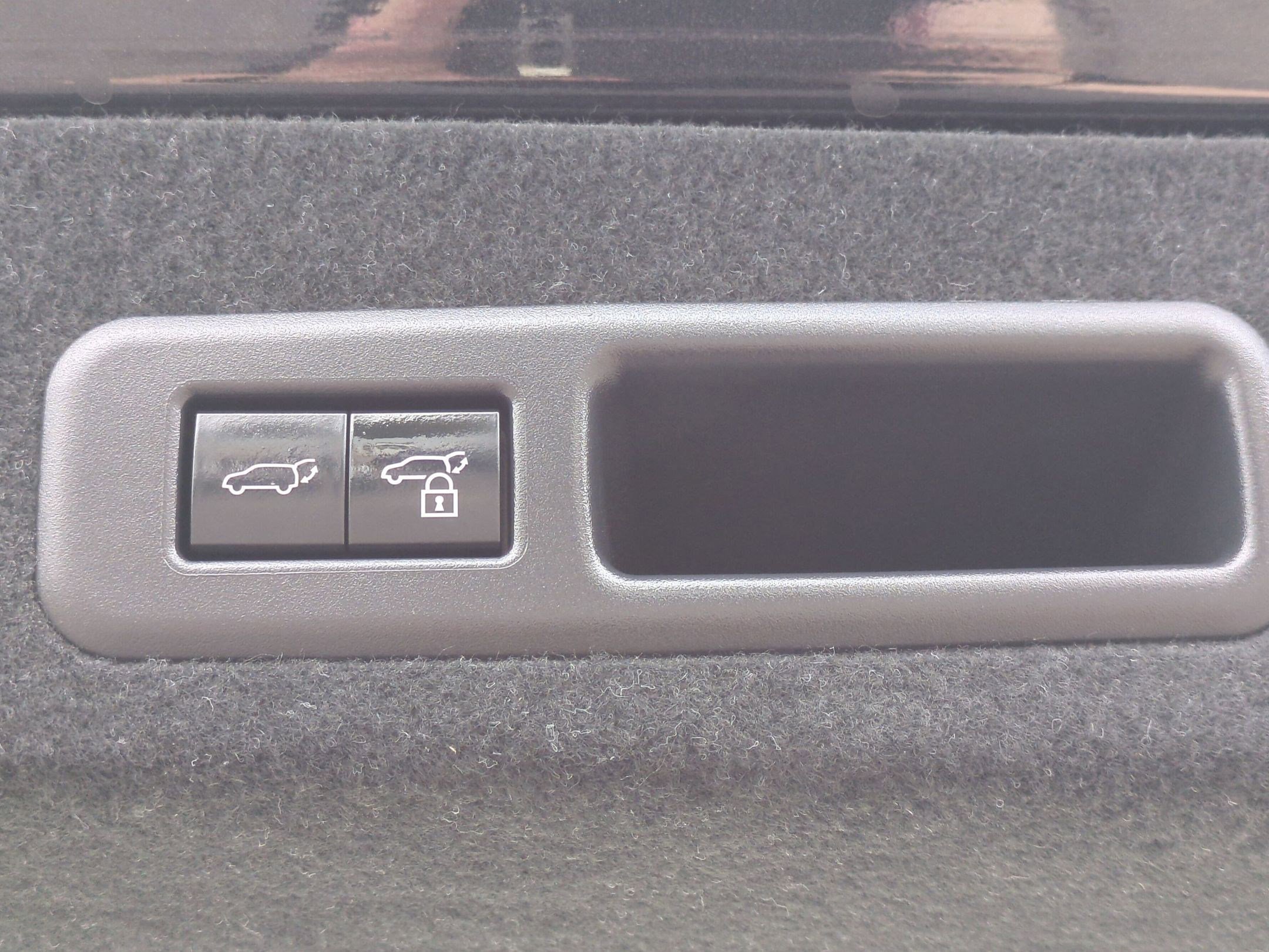 Used 2022 Lexus RX 450h AWD w/ Premium Package image 34