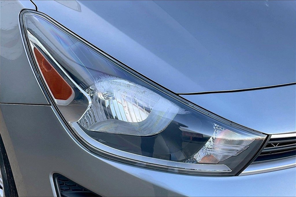 Certified 2021 Kia Rio S image 27