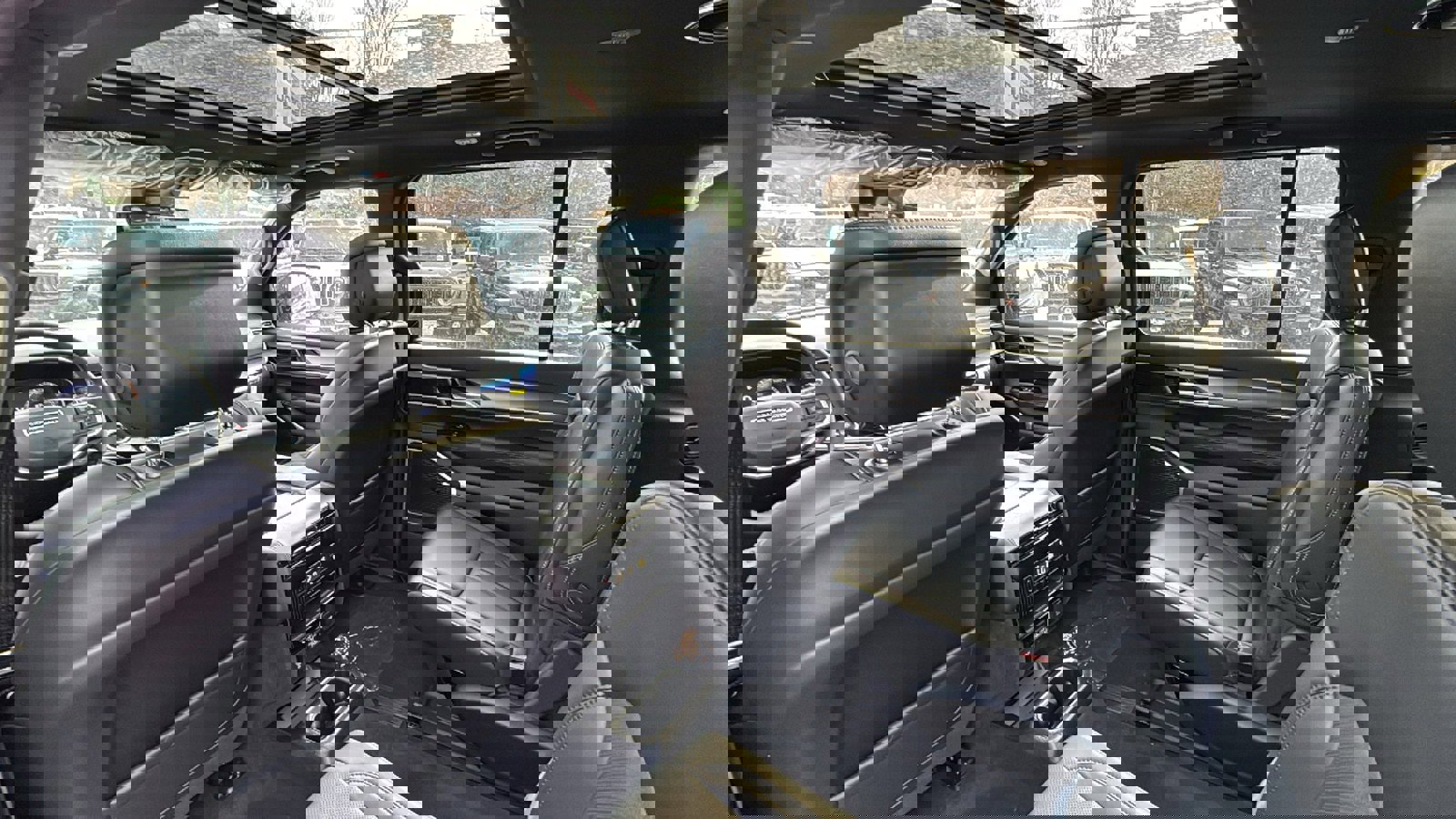 New 2026 Jeep Grand Wagoneer 4WD image 27