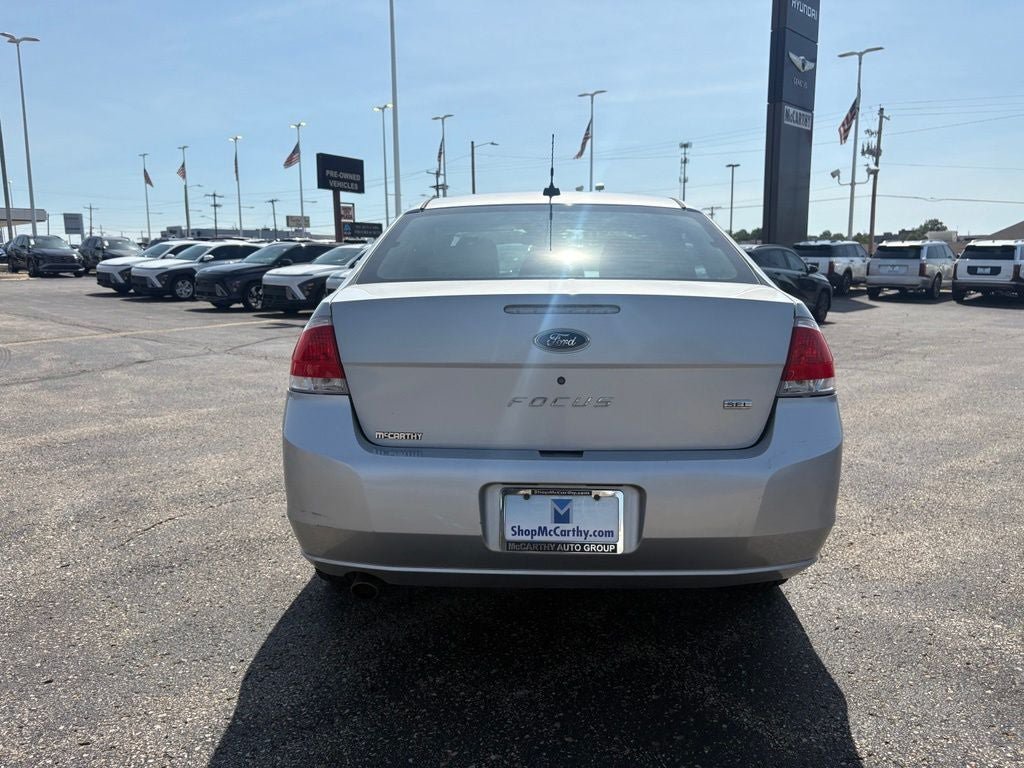 Used 2009 Ford Focus SEL FWD image 8
