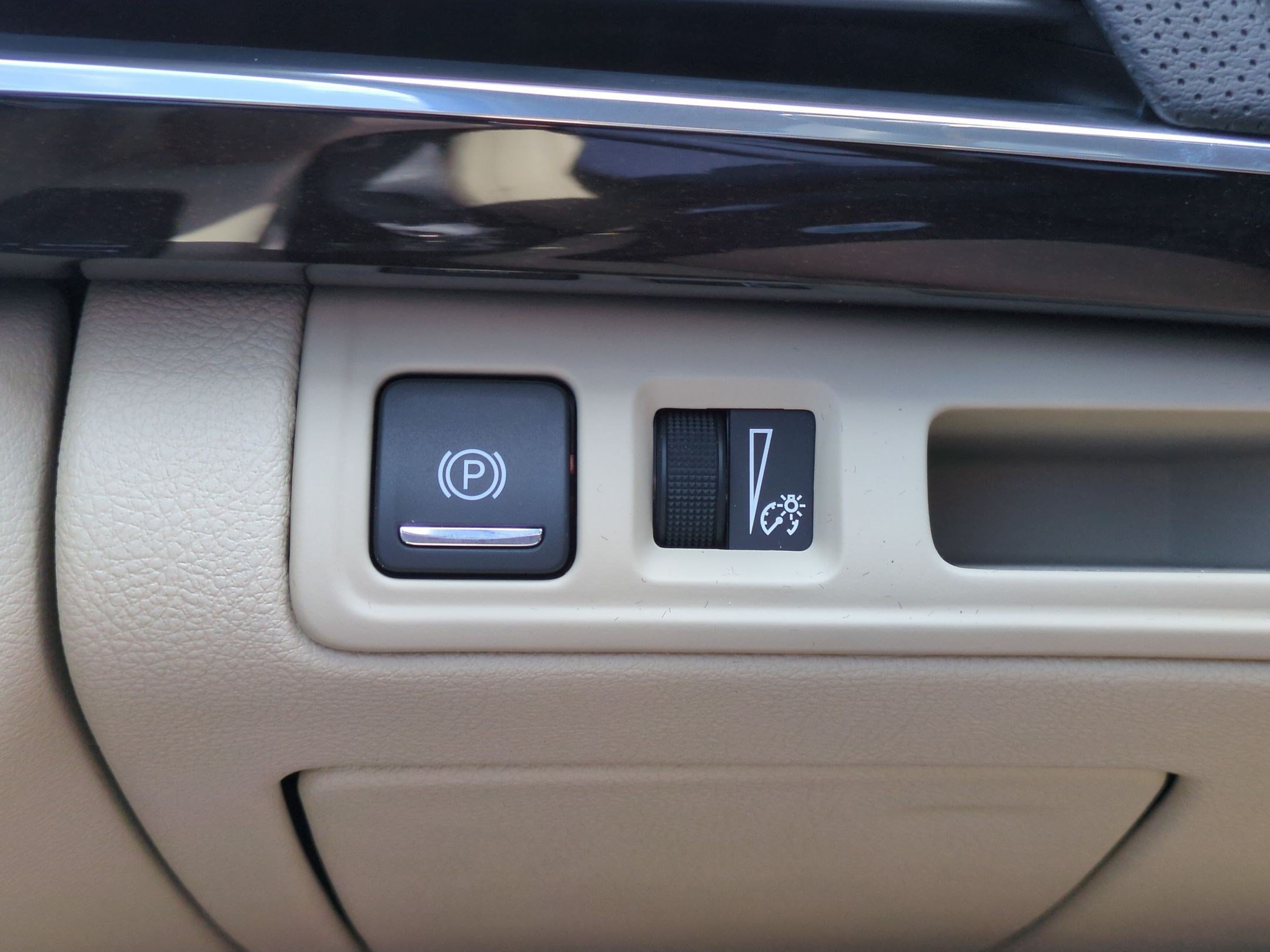 Used 2020 Cadillac CT6 Luxury AWD/4WD image 17