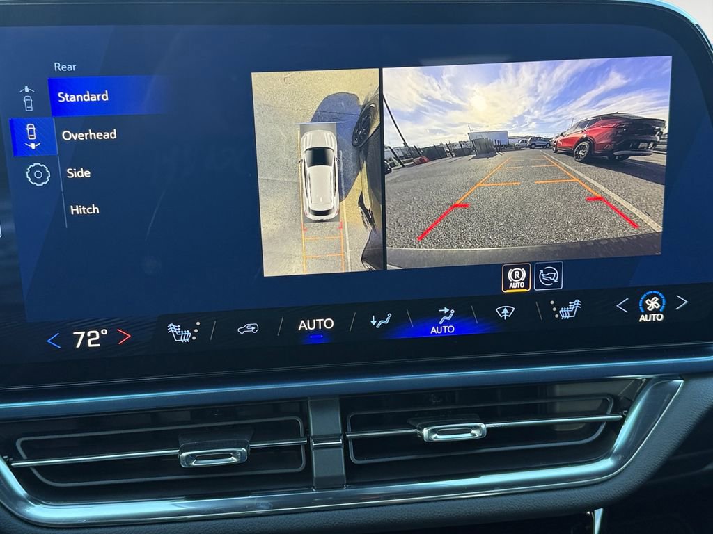 New 2026 Chevrolet Equinox EV LT image 19