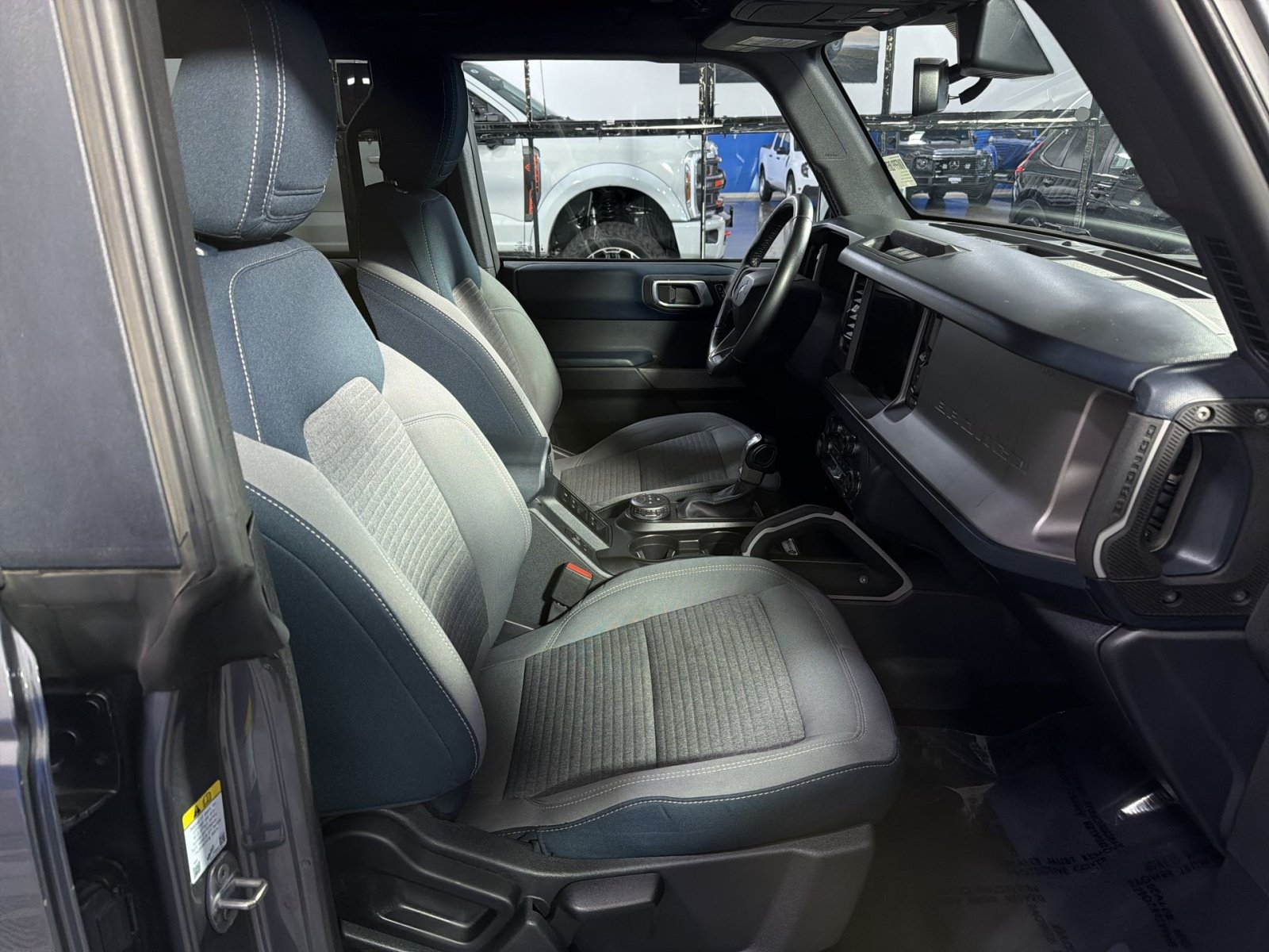 Used 2023 Ford Bronco Outer Banks AWD/4WD image 25