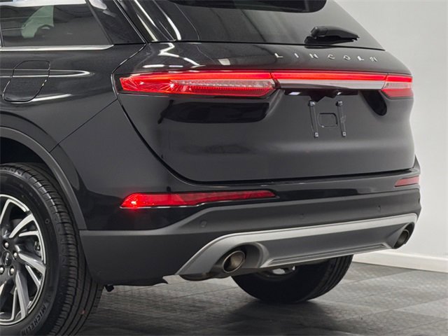 Used 2025 Lincoln Corsair AWD image 7