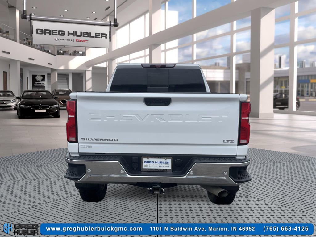 Used 2025 Chevrolet Silverado 2500 LTZ w/ LTZ Premium Package image 6