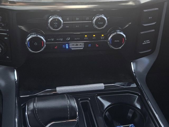 Used 2023 Ford F150 Lariat w/ Equipment Group 502A High image 34