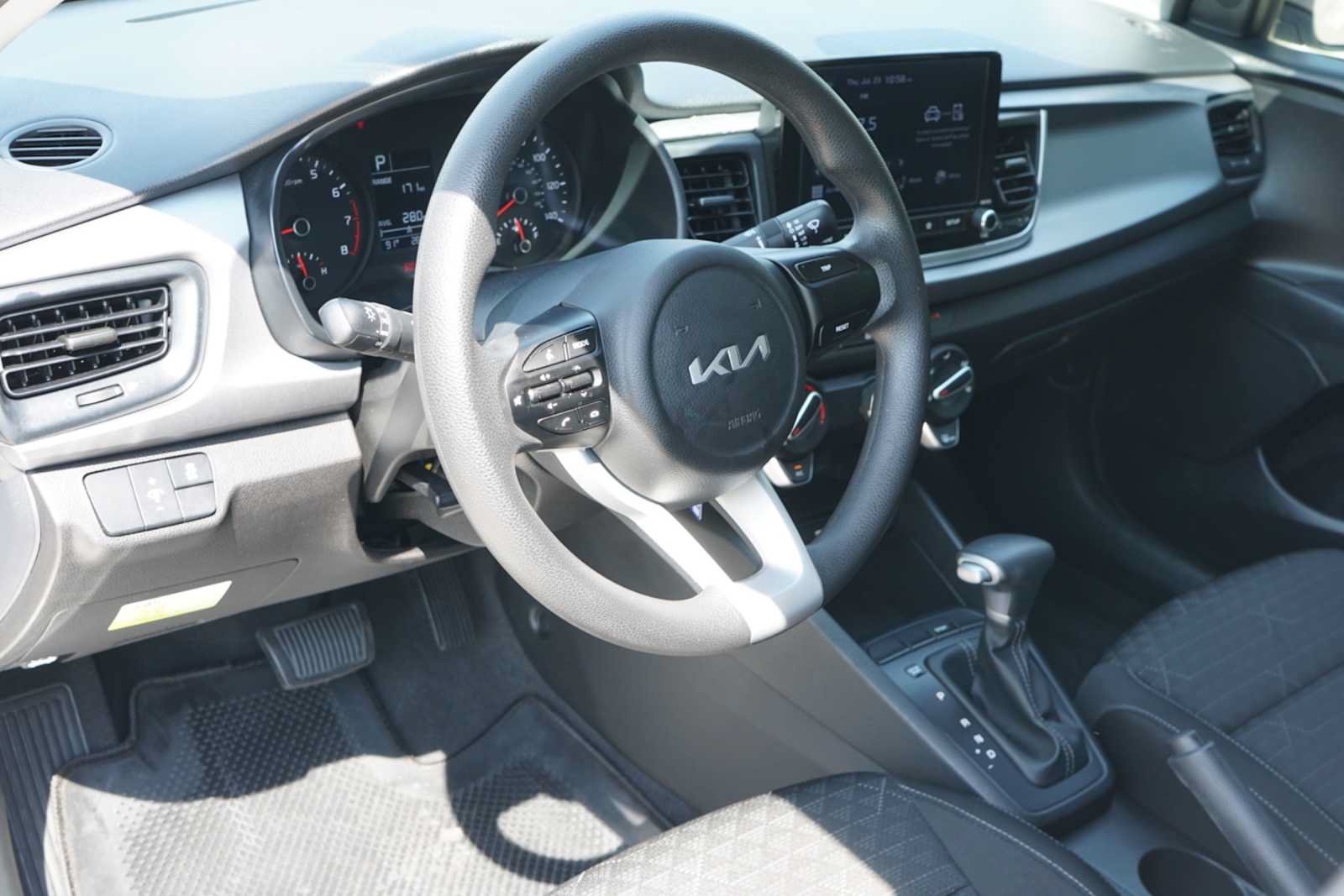 Certified 2023 Kia Rio LX FWD image 8