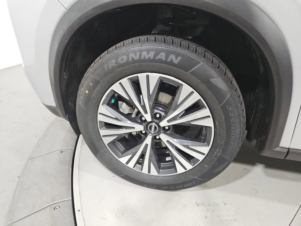 Certified 2023 Nissan Rogue SV FWD image 27