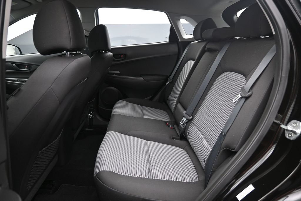 Used 2019 Hyundai Kona SE FWD image 12