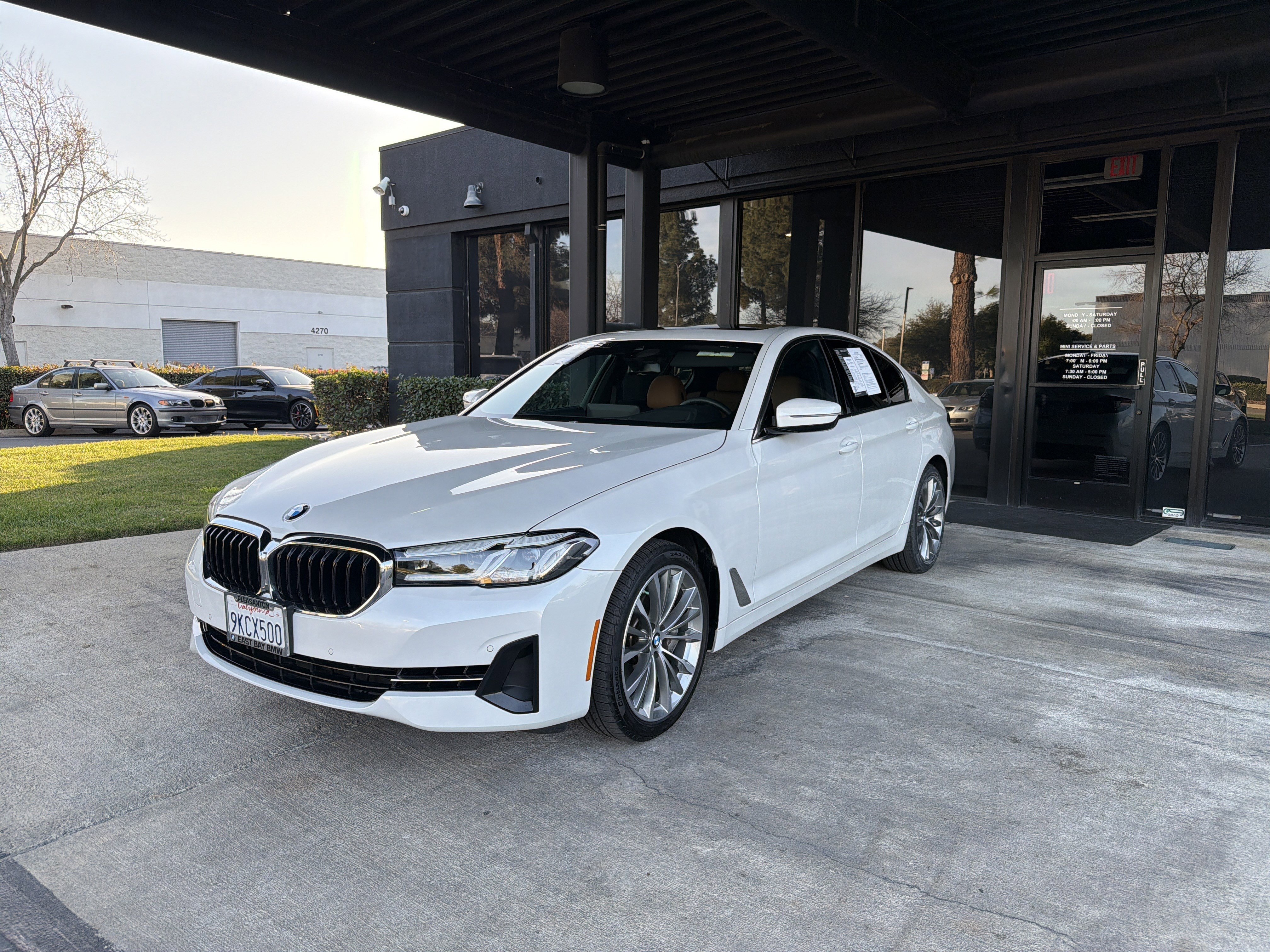 Certified 2023 BMW 540i w/ Premium Package image 42