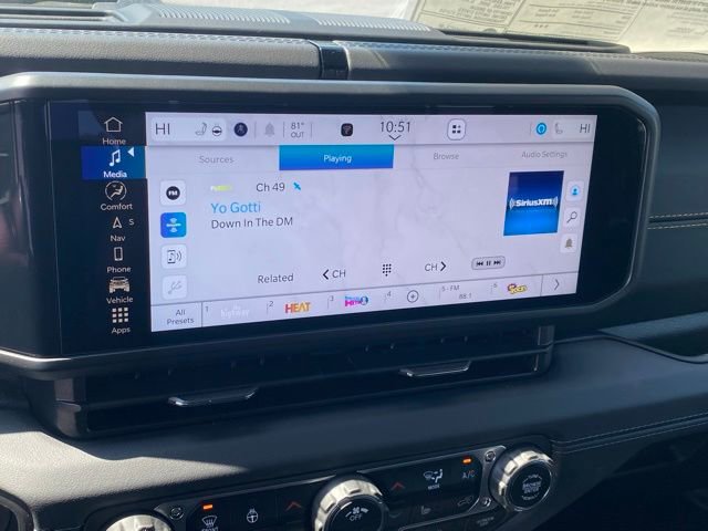 New 2025 Jeep Wrangler Sahara image 24