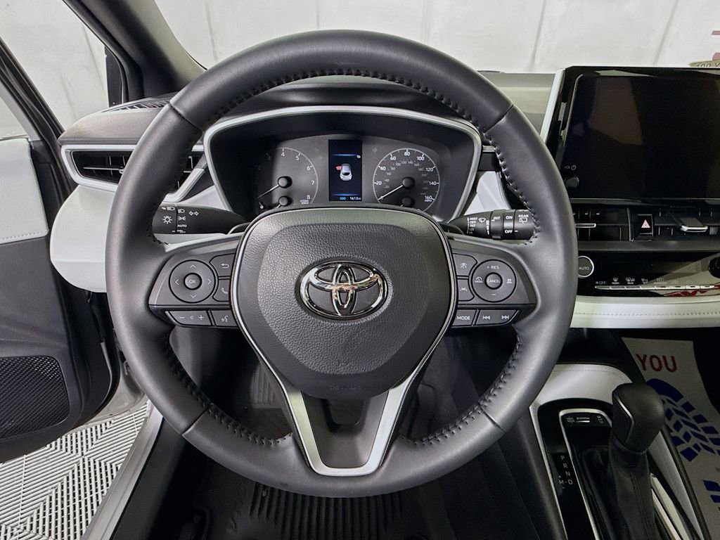 Certified 2025 Toyota Corolla SE image 18