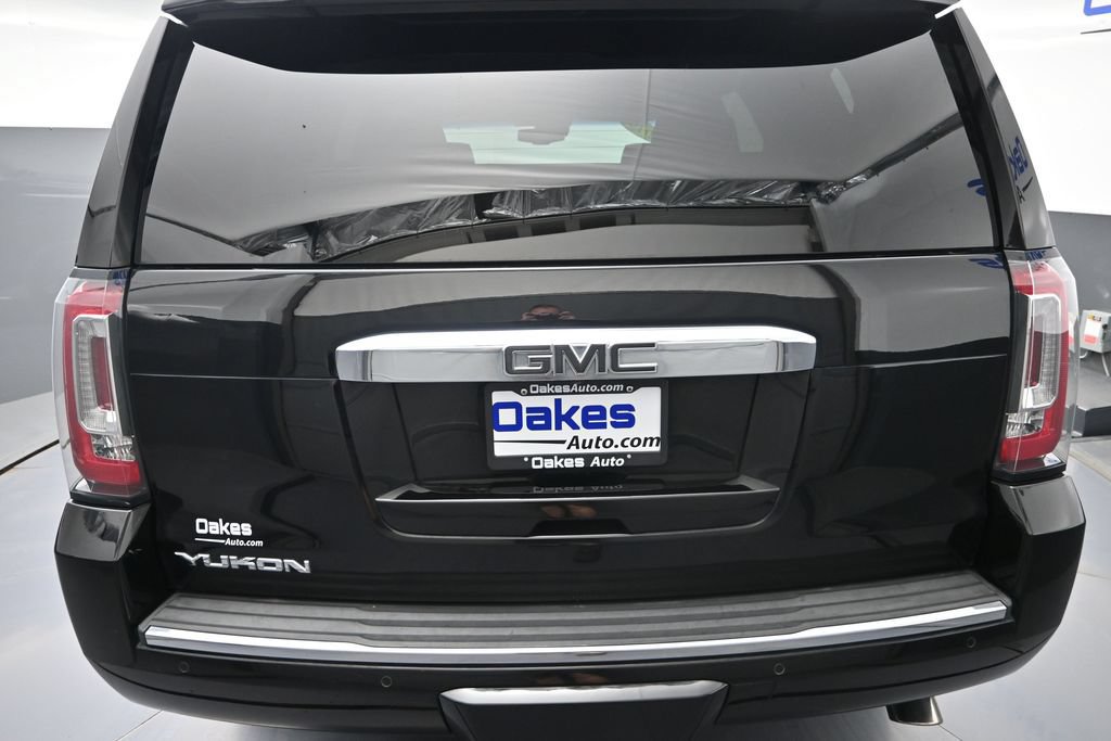 Used 2019 GMC Yukon Denali w/ Denali Ultimate Package AWD/4WD image 37