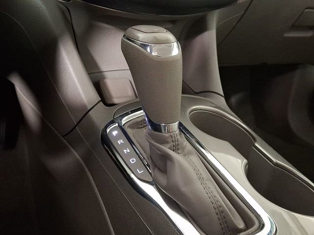 Used 2017 Chevrolet Cruze LT w/ Convenience Package FWD image 16