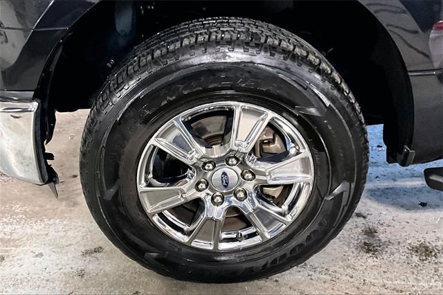 Used 2015 Ford F150 XLT w/ Equipment Group 302A Luxury image 8