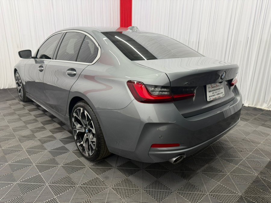 Used 2025 BMW 330i xDrive Sedan w/ Convenience Package AWD/4WD image 7