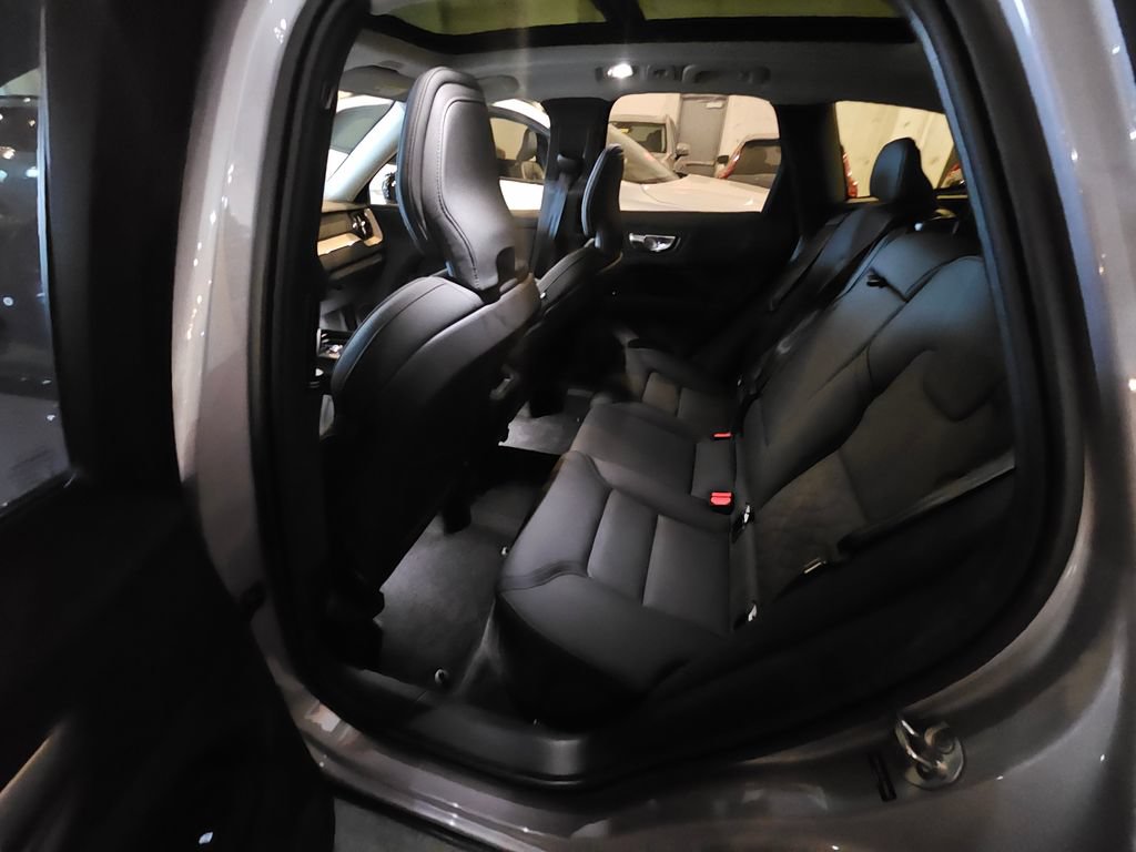 Certified 2026 Volvo XC60 B5 Plus w/ Protection Package Premier AWD/4WD image 12