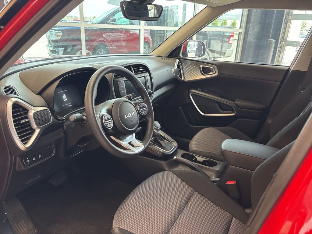 Certified 2024 Kia Soul LX w/ Option Group 015 FWD image 19