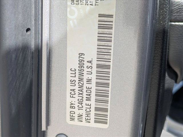 Used 2021 Jeep Wrangler Sport AWD/4WD image 24