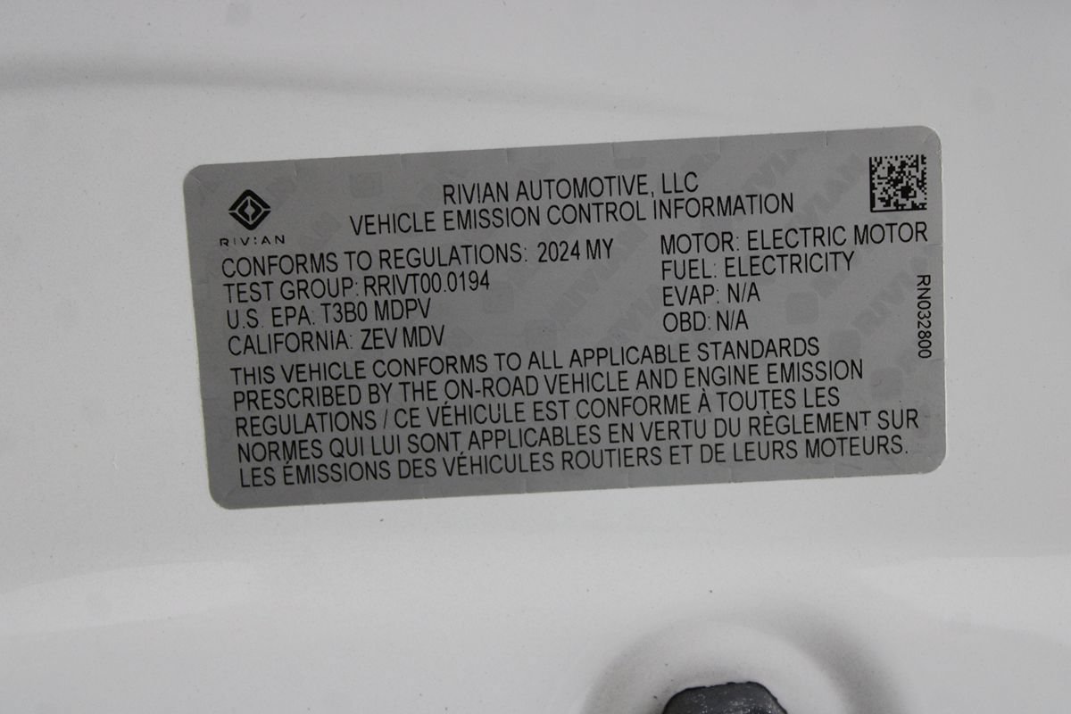 Used 2024 Rivian R1S Adventure Quad AWD/4WD image 38