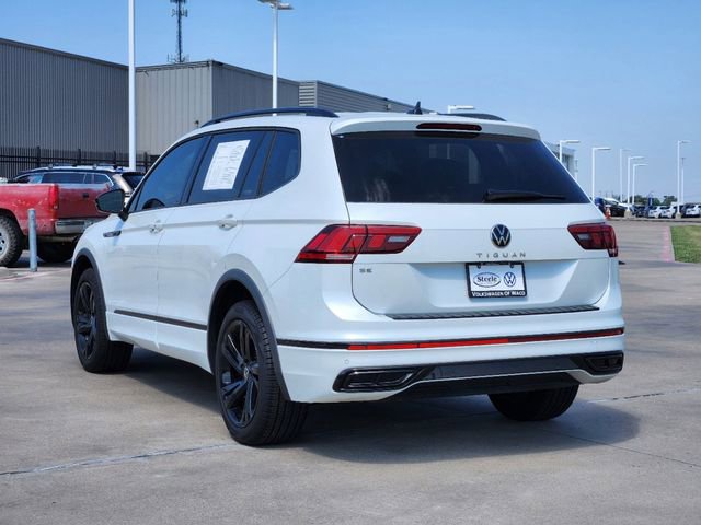 New 2024 Volkswagen Tiguan SE R-Line image 4