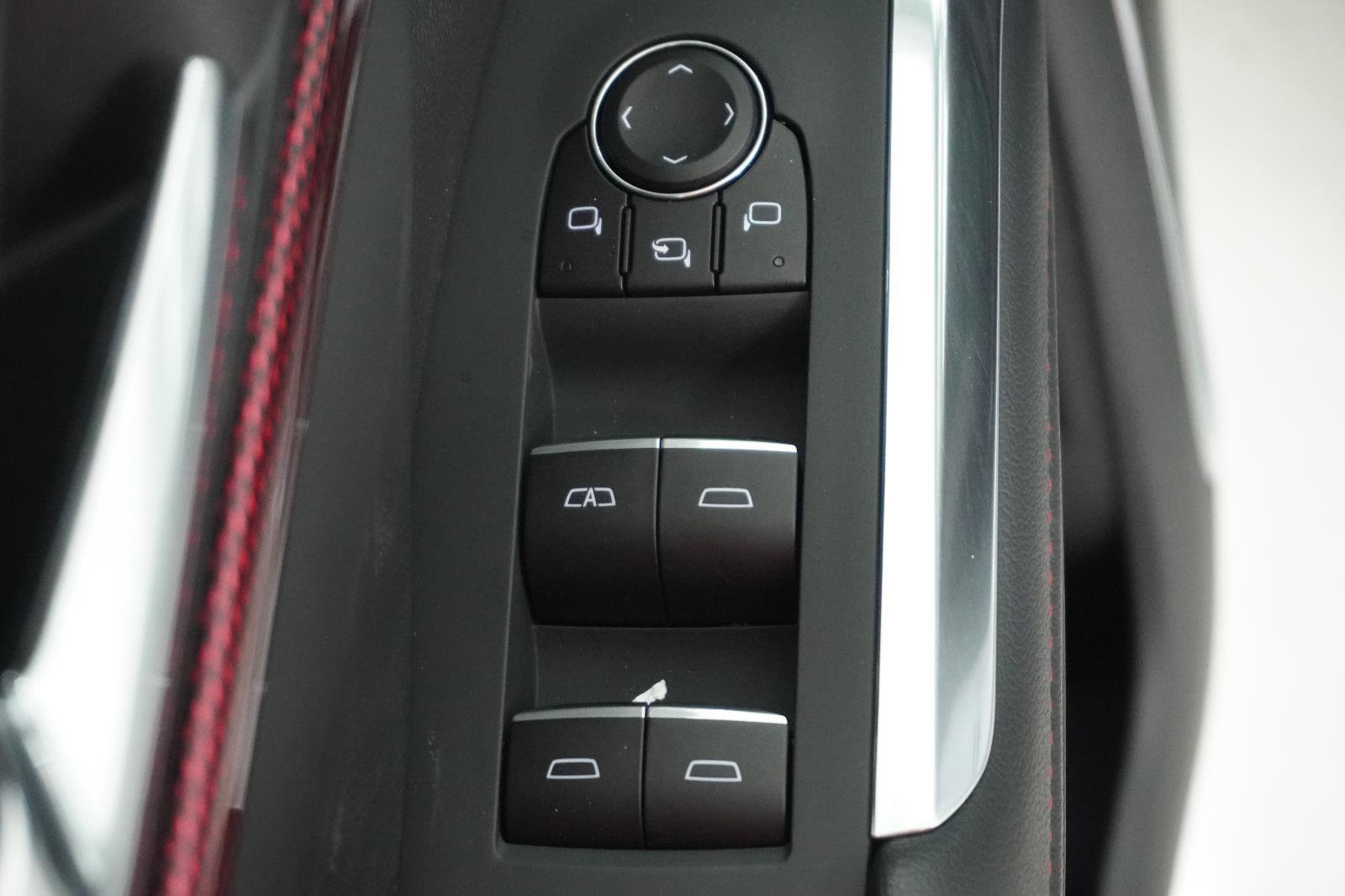 New 2026 Chevrolet Traverse RS w/ LPO, Floor Liner Package image 16