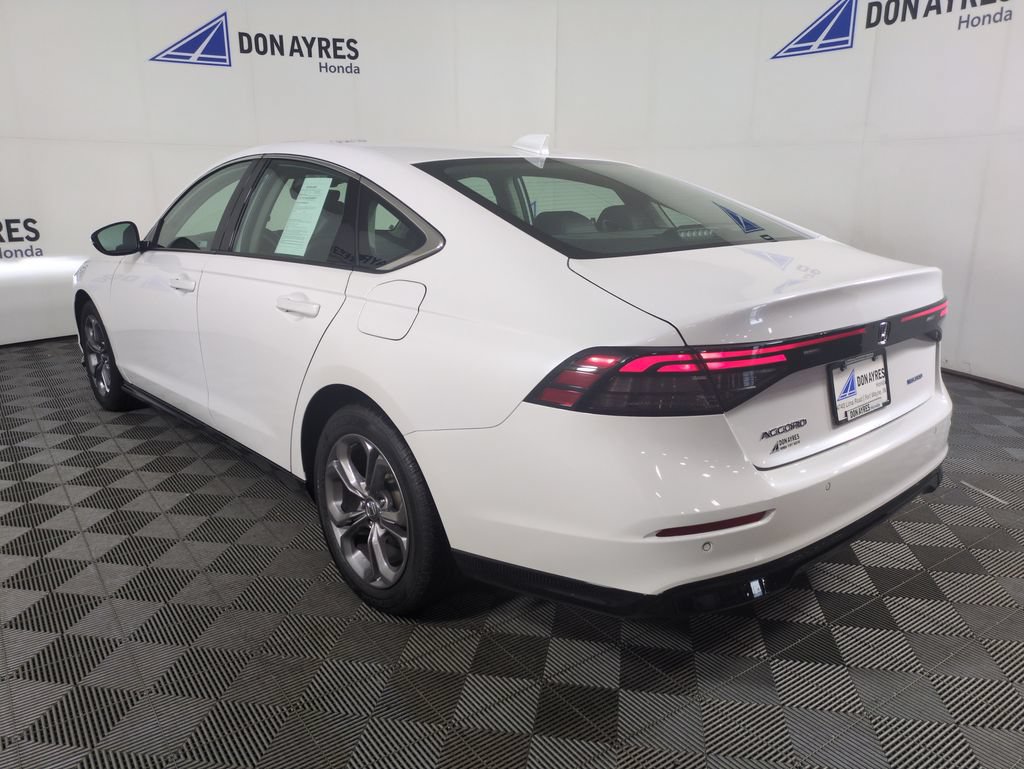 Certified 2024 Honda Accord EX-L image 4