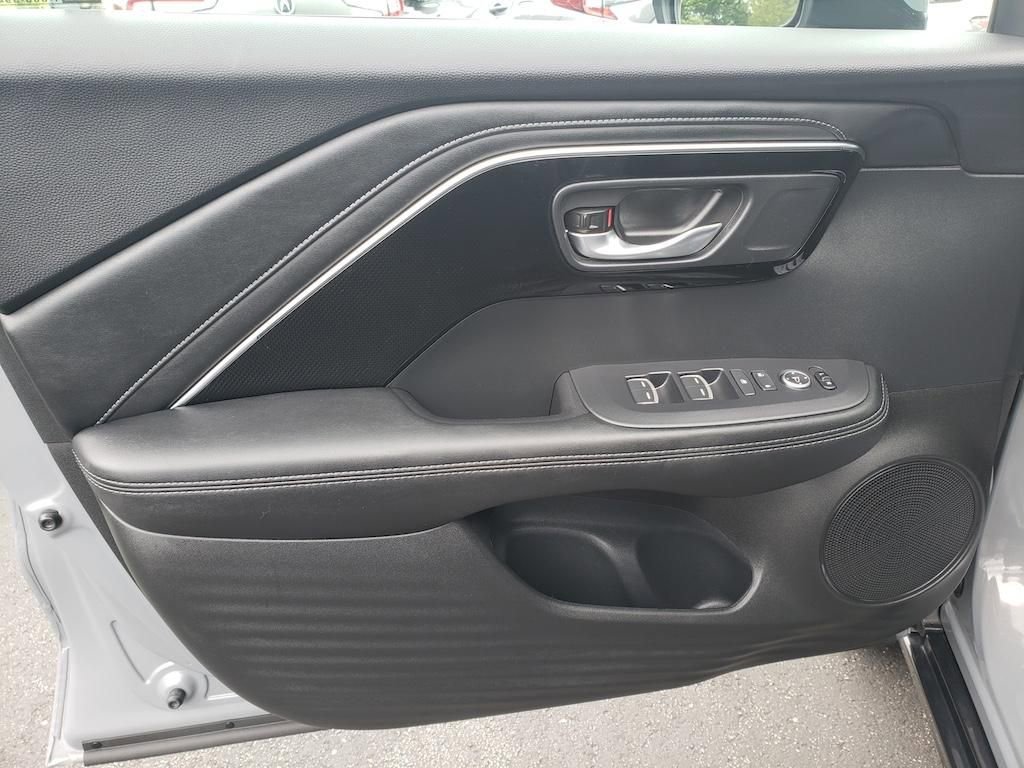 Certified 2025 Acura ADX AWD image 18