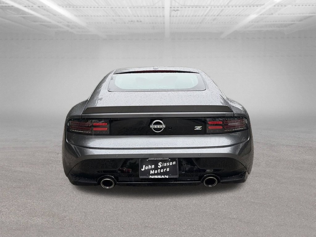 Used 2025 Nissan Z Performance w/ Floor Mat Package RWD image 4