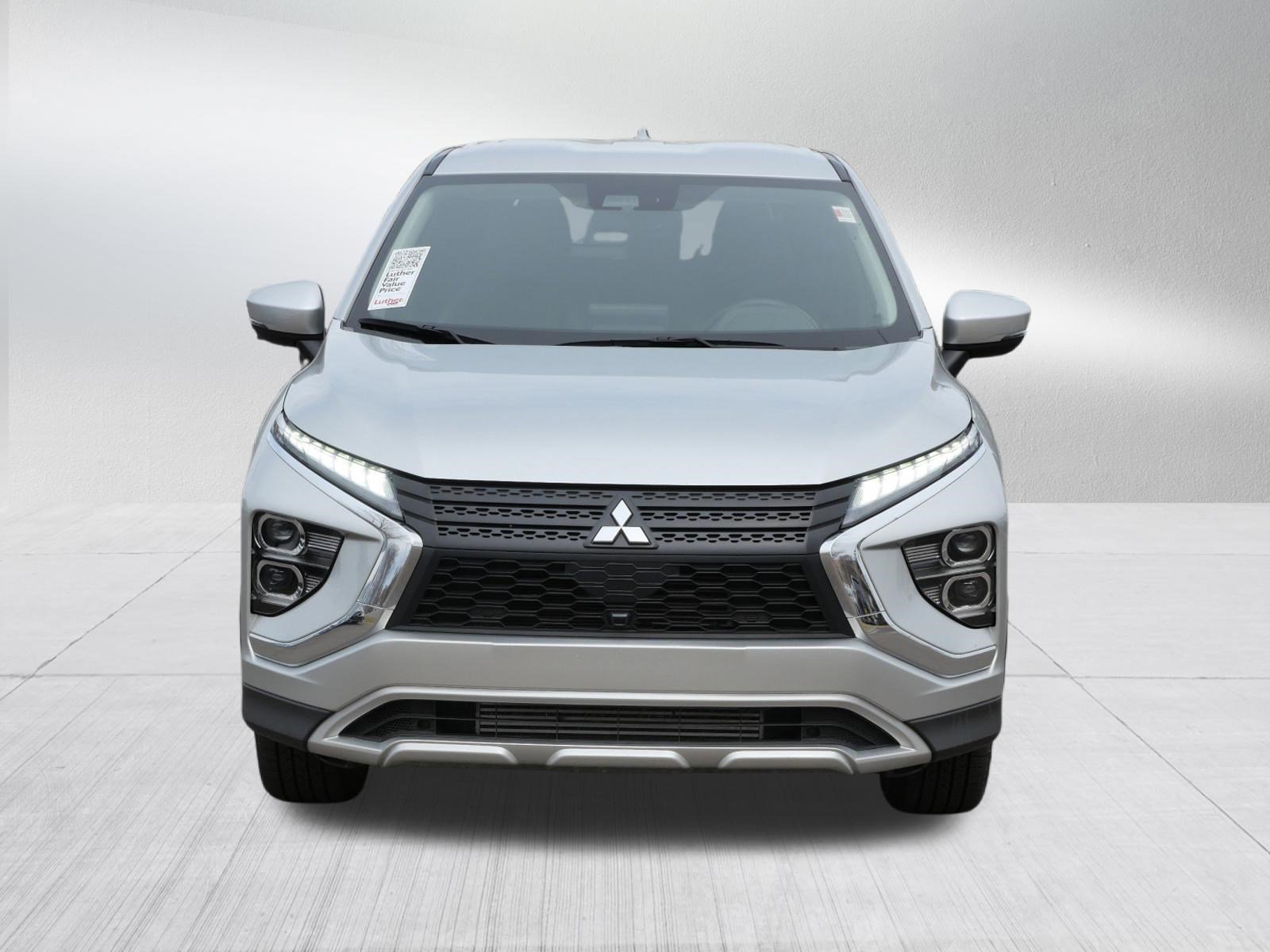 Used 2024 Mitsubishi Eclipse Cross SE video 2