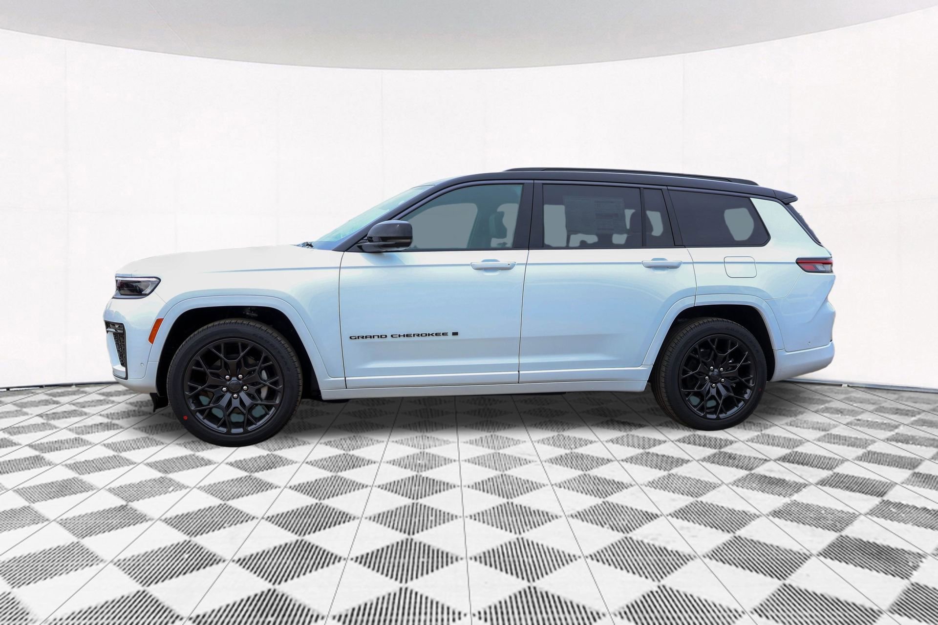 New 2026 Jeep Grand Cherokee L Summit w/ Obsidian Package AWD/4WD image 10