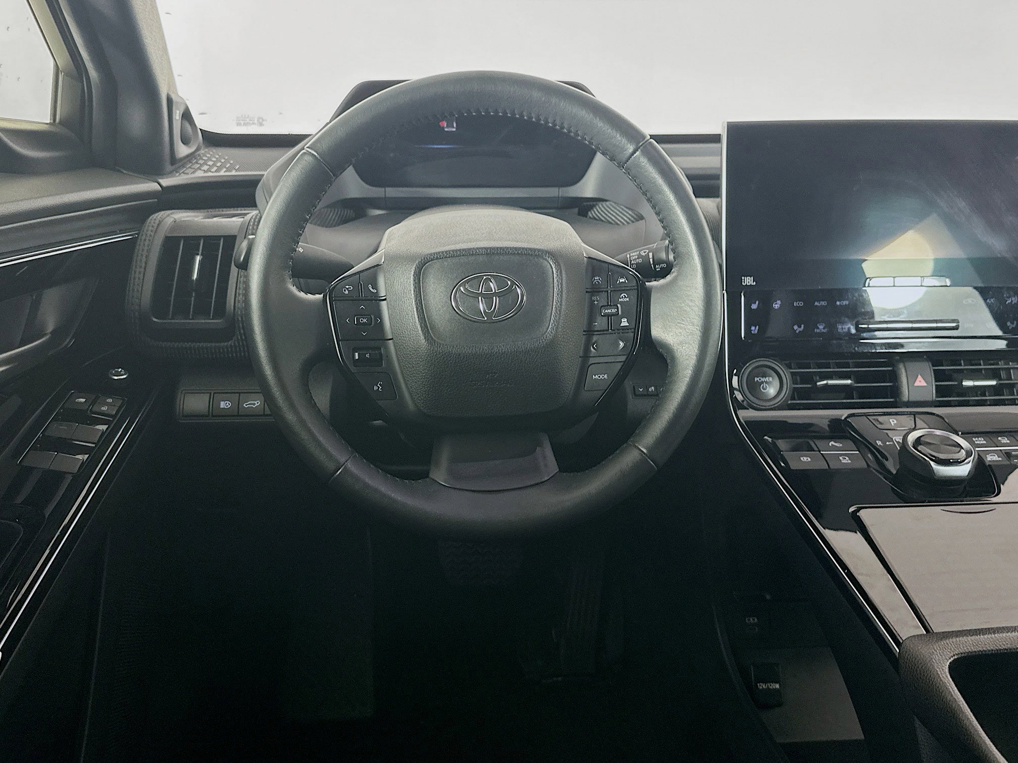 Used 2023 Toyota bZ4X AWD w/ Weather Package image 18