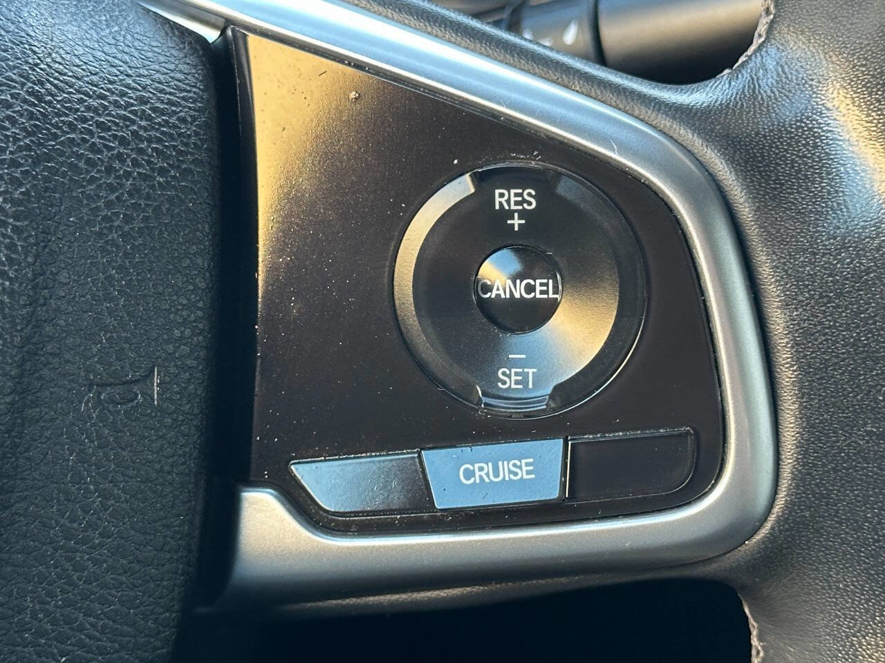 Used 2016 Honda Civic EX-L image 28