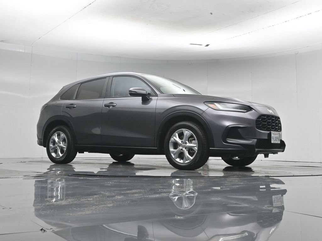 Used 2024 Honda HR-V LX image 2