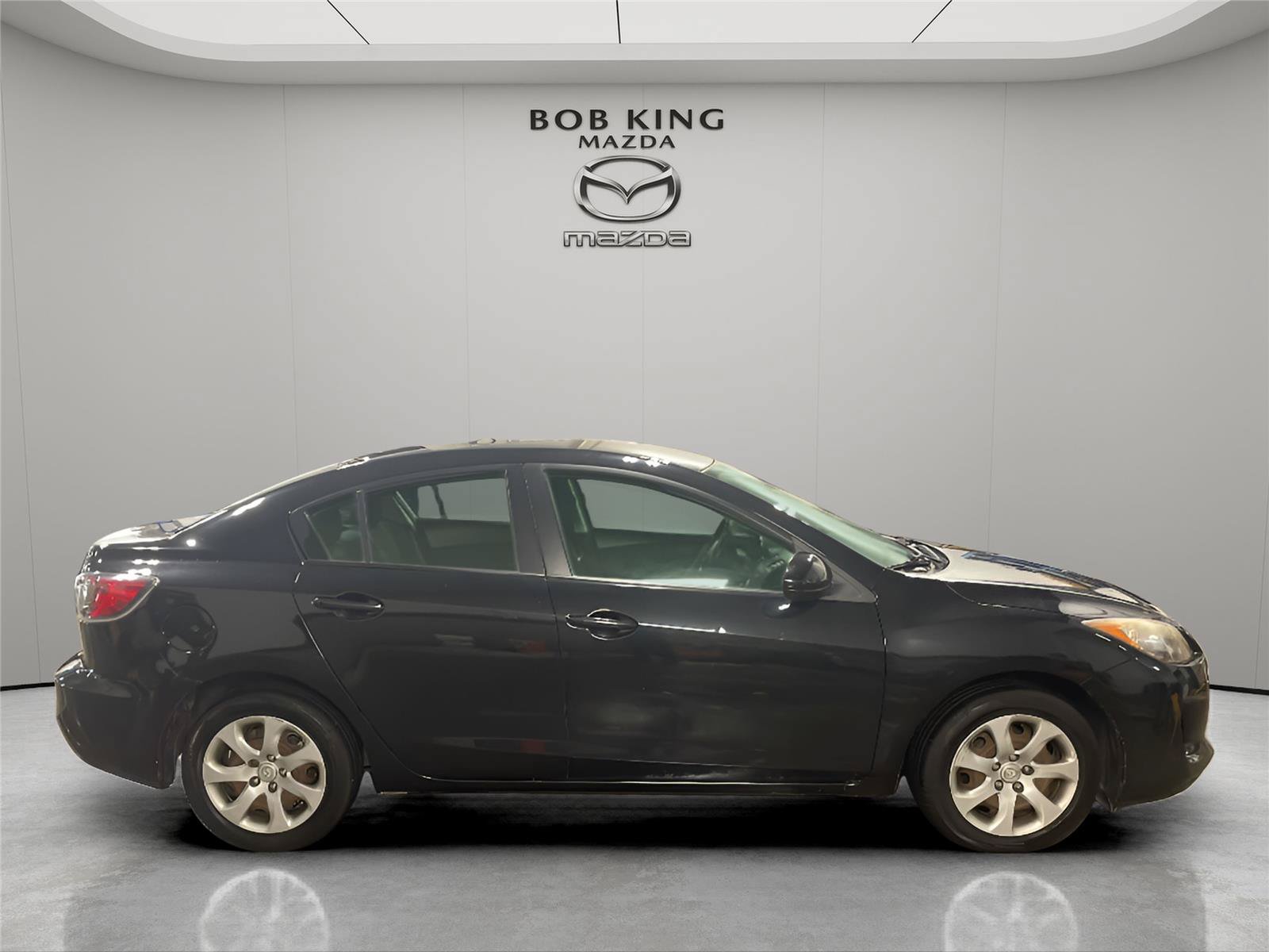 Used 2013 MAZDA MAZDA3 i Sport FWD image 6