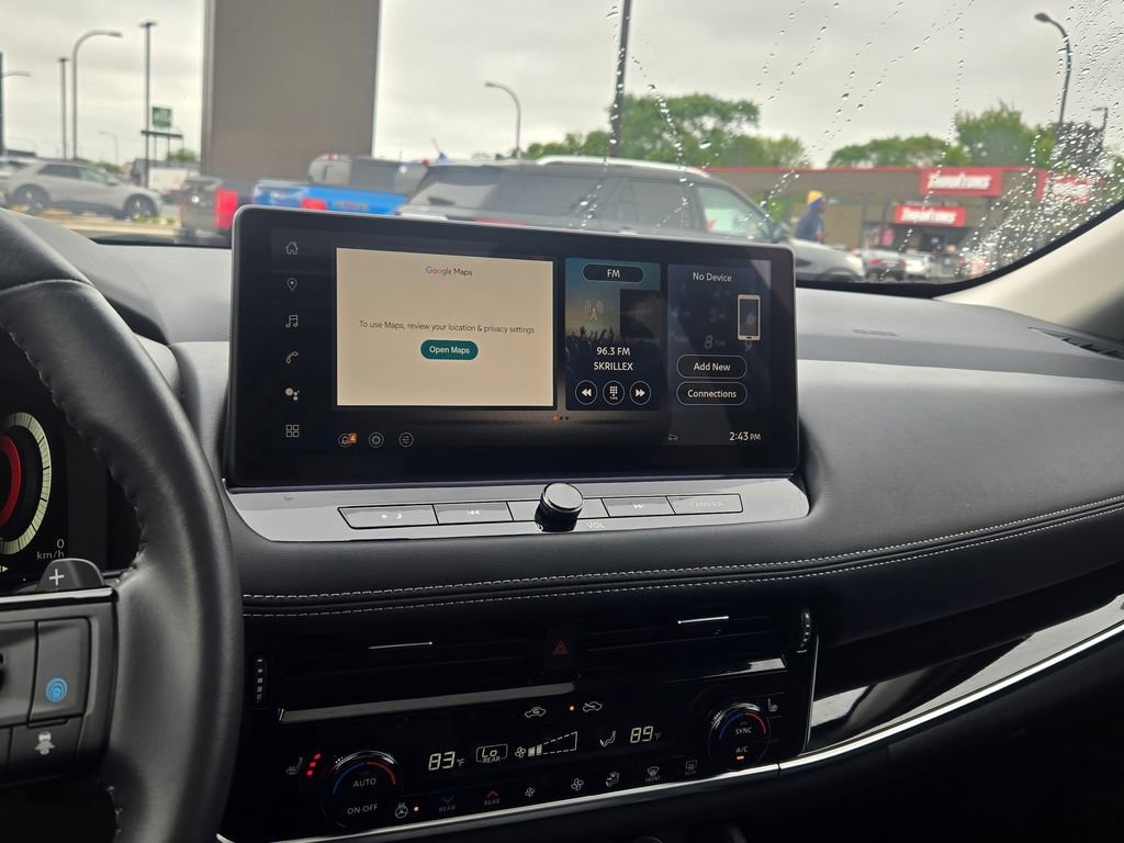 Used 2024 Nissan Rogue SL w/ SL Premium Package image 34